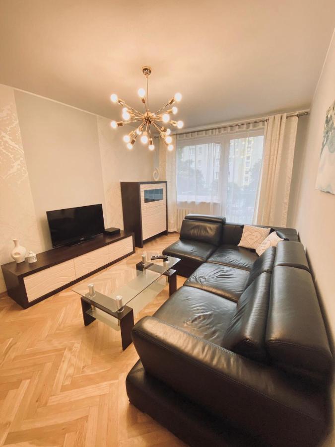 Przytulne Mieszkanie Na Przymorzu W Gdansku Extérieur photo